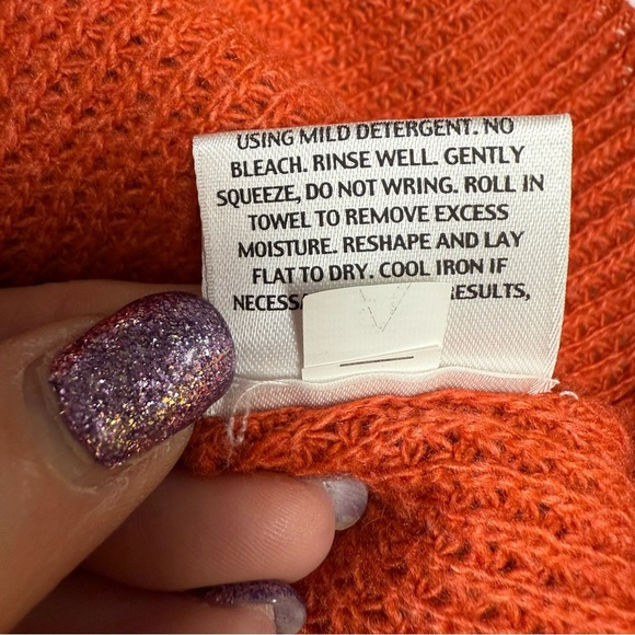 Eileen Fisher Burnt Orange Knit Sweater size XS long sleeve V neck - Picture 3 of 7